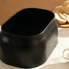 Lata Porta Pão Sense Preto OU - Manufakt