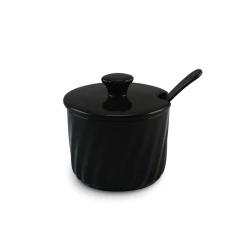 açucareiro de cerâmica, marca ceraflame, cor preto, acompanha colher