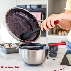 Espátula Clássica Em Silicone Confeitaria Vermelha KitchenAid - Manufakt