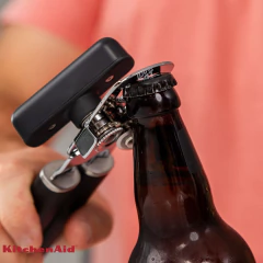 Abridor De Latas E Garrafas Em Inox Cozinha Preto Onix KitchenAid - Manufakt