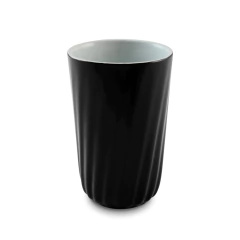 Copo de cerâmica Preto da Ceraflame Gourmet, com design texturizado e interior claro.