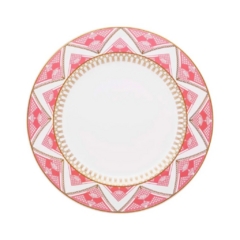 prato raso branco com a borda rosa e branco macrame