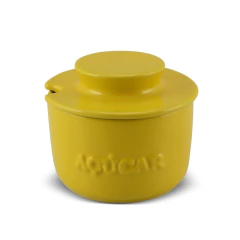 Açucareiro de cerâmica amarelo da Ceraflame Gourmet com tampa, ideal para mesa de café, escrita "açucar" em relevo. 