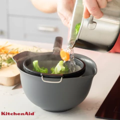 Peneira Aço Inox Coar Polvilhar Cozinha Preto Onix KitchenAid - comprar online