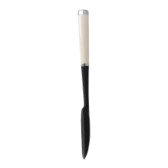 Espátula de silicone clássica em creme e preto, ideal para confeitaria.