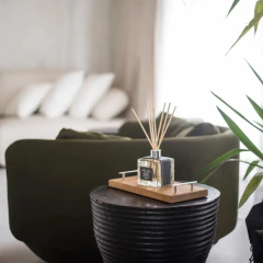 Difusor Luxo Couro Monet 350ml Mels Brushes - comprar online