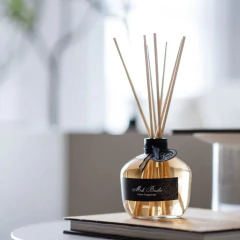 Disusor Luxo Black Leather 350ml Mels Brushes