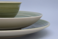 Prato De Porcelana Redondo Raso 27cm Rakstone Verde Rak Porcelanas na internet