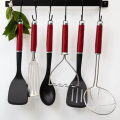 Espátula Sólida Empire Vermelha KitchenAid - comprar online