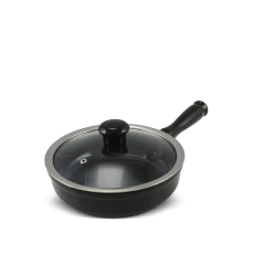 frigideira de cerâmica com cabo e pegador da tampa preto e tampa de vidro com detalhes em aço inox e furo de evasão 