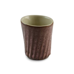 Porta utensílios e talheres de cerâmica na cor rosa orgânico com design ondulado.