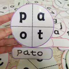 Descubre palabras en internet