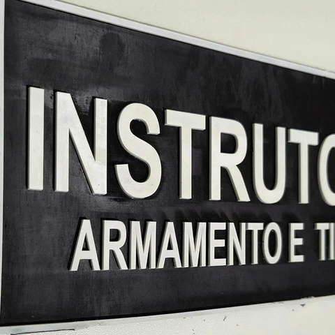 1 PLACA EMBORR INSTRUTOR AR & TIRO