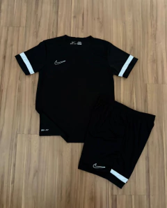 CONJUNTO NK ACADEMY DRI-FIT - LM Roupas e Acessorios LTDA