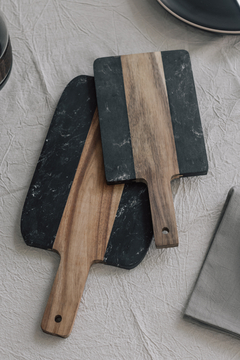 TABLA MACAEL CON MANGO MARMOL NEGRO Y MADERA - comprar online