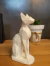 Gato Sentado com Base Estátua Geométrica Decorativa 3D - comprar online