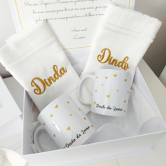 Caixa Para Padrinhos com toalhas e canecas personalizadas