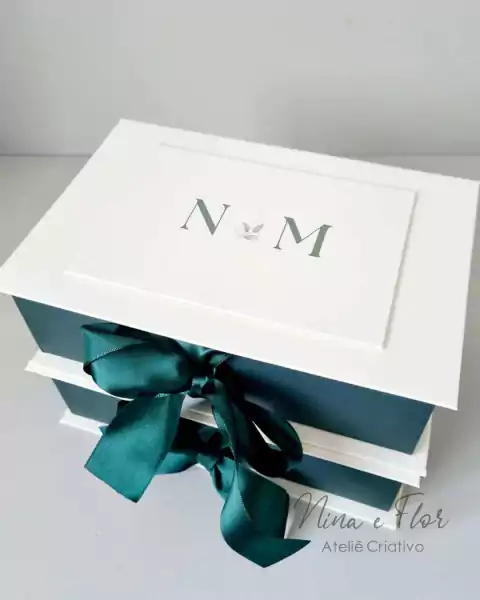 Caixa para Mini Chandon e Bem Casados