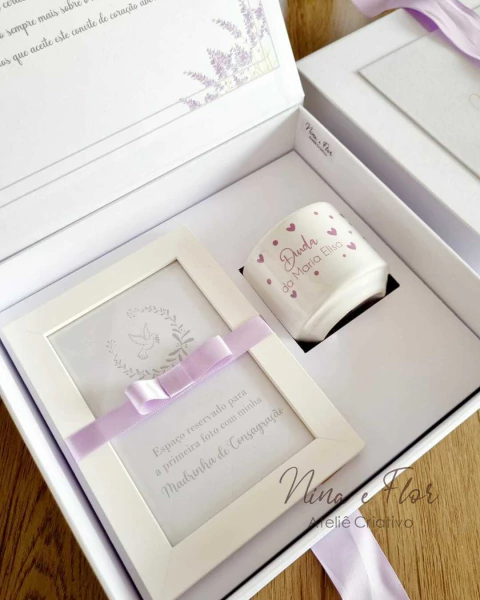 Caixa com porta retrato e xícara individual