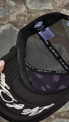 gorra trucker Syna World - EXCLUSIVAS