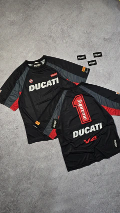 Remera supreme x ducati - calidad og