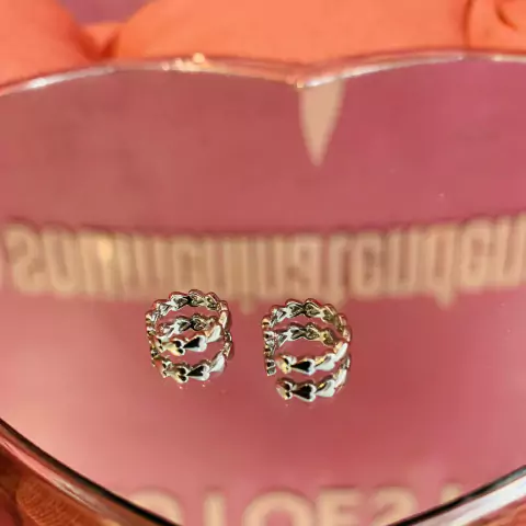 Pincerg FAKE para cartilagem - METAL - PAR - PRATA - LINHA DE CORACAO