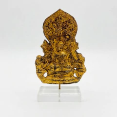 Estatueta de Buda em bronze com acabamento dourado do século XVI, China, medindo 12,3 x 7 x 6 cm