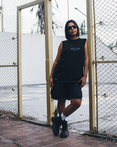 MUSCULOSA (NEGRA) Y2K en internet