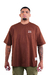 Camiseta Oversized Minimalista Marrom com Logo no Peito FAT EAR - comprar online