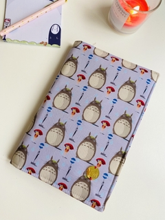 Capa para livro Totoro Bus Stop