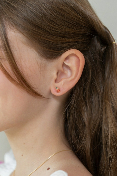 Conjunto Infantil de Brinco e Colar Cereja