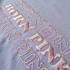 Remera Born Pink en internet
