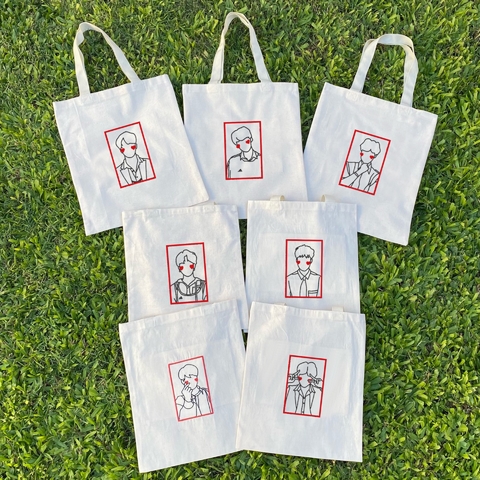 LY ANSWER F Tote Bag