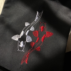 Buzo Minimal Koi - comprar online