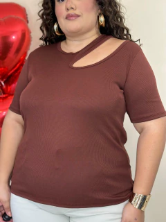 Blusa Simone Recorte - Cherry Moda Plus Size