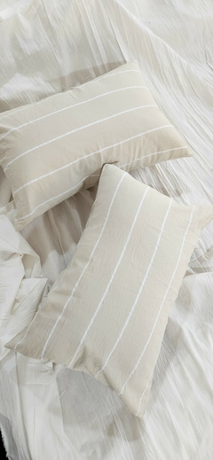 FUNDA ALMOHADON ARENA CON RAYAS
