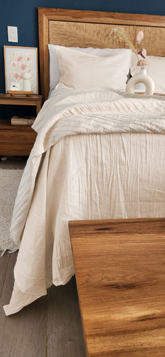 SET DE CAMA QUEEN/2 1/2: COVER + 2 FUNDAS de 60x40 [Elegir color en el carrete de imágenes] - comprar online