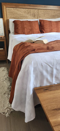 Manta/Cubre Cama Gambito de dama - BLANCO - comprar online