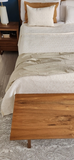 Cubrecama JACQUARD Marroquí Gael Garcia Bernal QUEEN + 2 fundas de 50x50 de REGALO en internet