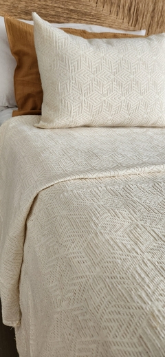 Cubrecama JACQUARD Marroquí Gael Garcia Bernal KING + 2 fundas de 50x30 de REGALO