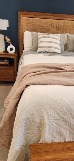 Pie de Cama de Gasa color ROSA DIOR de Algodón 260x120cm - Ay Que Amor