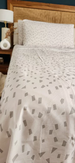 JUEGO DE SÁBANAS 100% ALGODÓN PEINADO 2 1/2 (para colchon de 140/150x28x190 de alto) Mod. 1