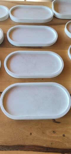 Bandeja de Cemento Blanco - comprar online