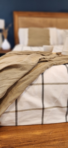 Imagen de Pie de Cama de Gasa color CAKI de Algodón 260x120cm