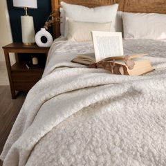 Manta Boucle Simple 230x145cm - Ay Que Amor