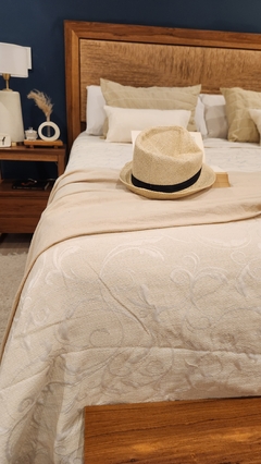Cubrecama JACQUARD Mod. Botánico QUEEN + 2 fundas de 50x50 de REGALO en internet