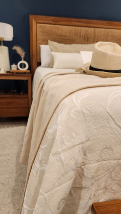 Cubrecama JACQUARD Mod. Botánico QUEEN + 2 fundas de 50x50 de REGALO - comprar online