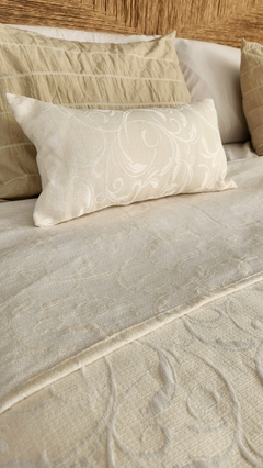 Cubrecama JACQUARD Mod. Botánico QUEEN + 2 fundas de 50x50 de REGALO - Ay Que Amor