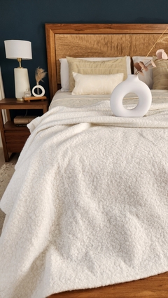 Manta Boucle Simple 230x145cm - Ay Que Amor