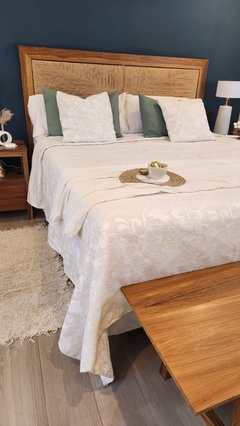 Imagen de Cubrecama JACQUARD Marroquí LA CHINA King + 2 fundas de 50x30 de REGALO